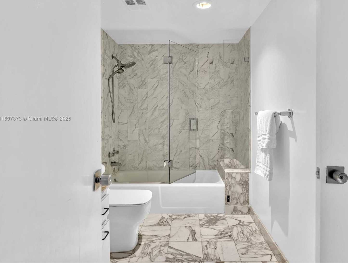 Small Image of 10155 COLLINS AVE #408, Bal Harbour Number 44