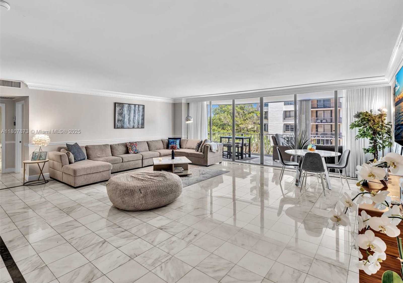 Small Image of 10155 COLLINS AVE #408, Bal Harbour Number 7