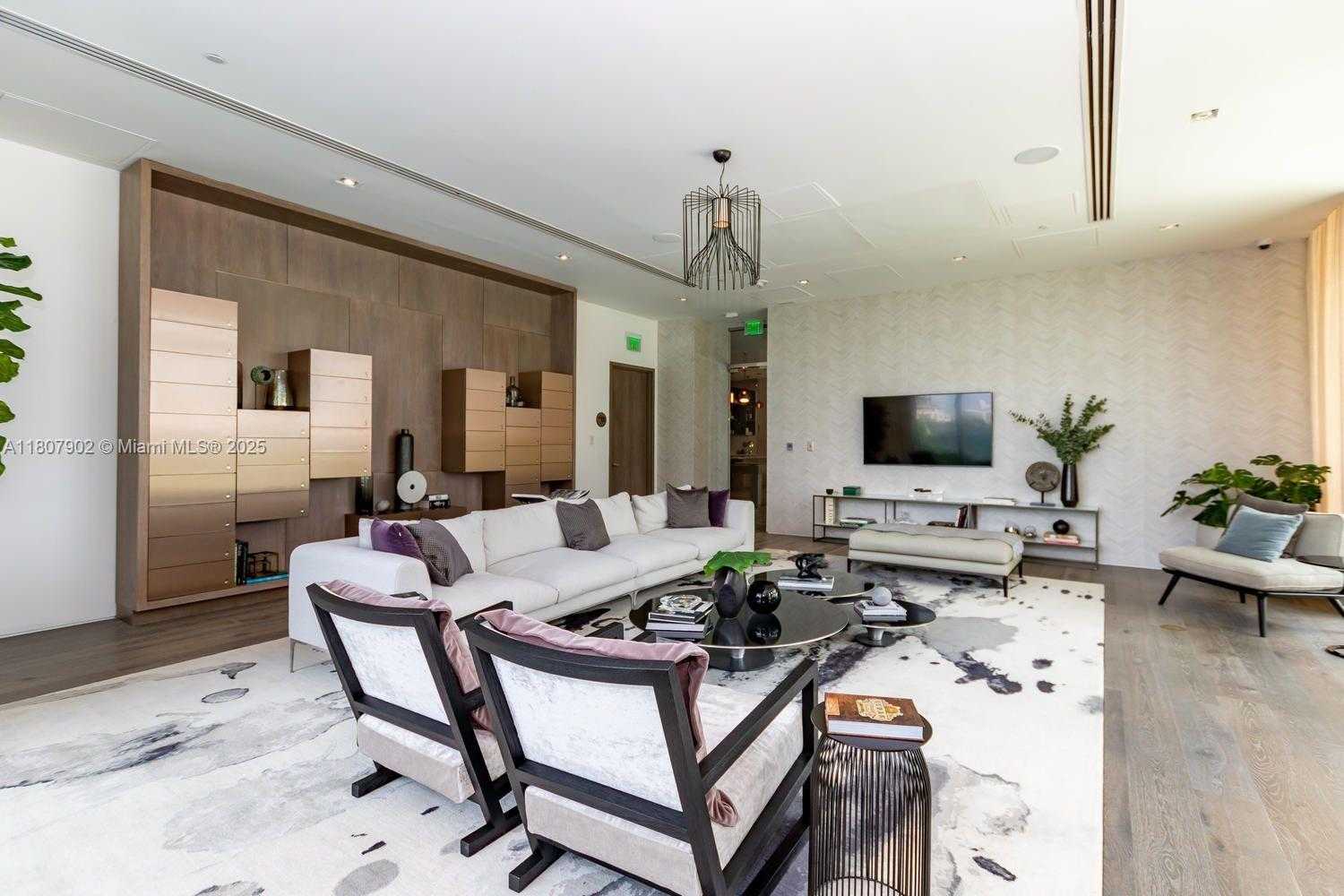 Small Image of 650 NORTH EAST 32ND ST #4101, Miami Number 24