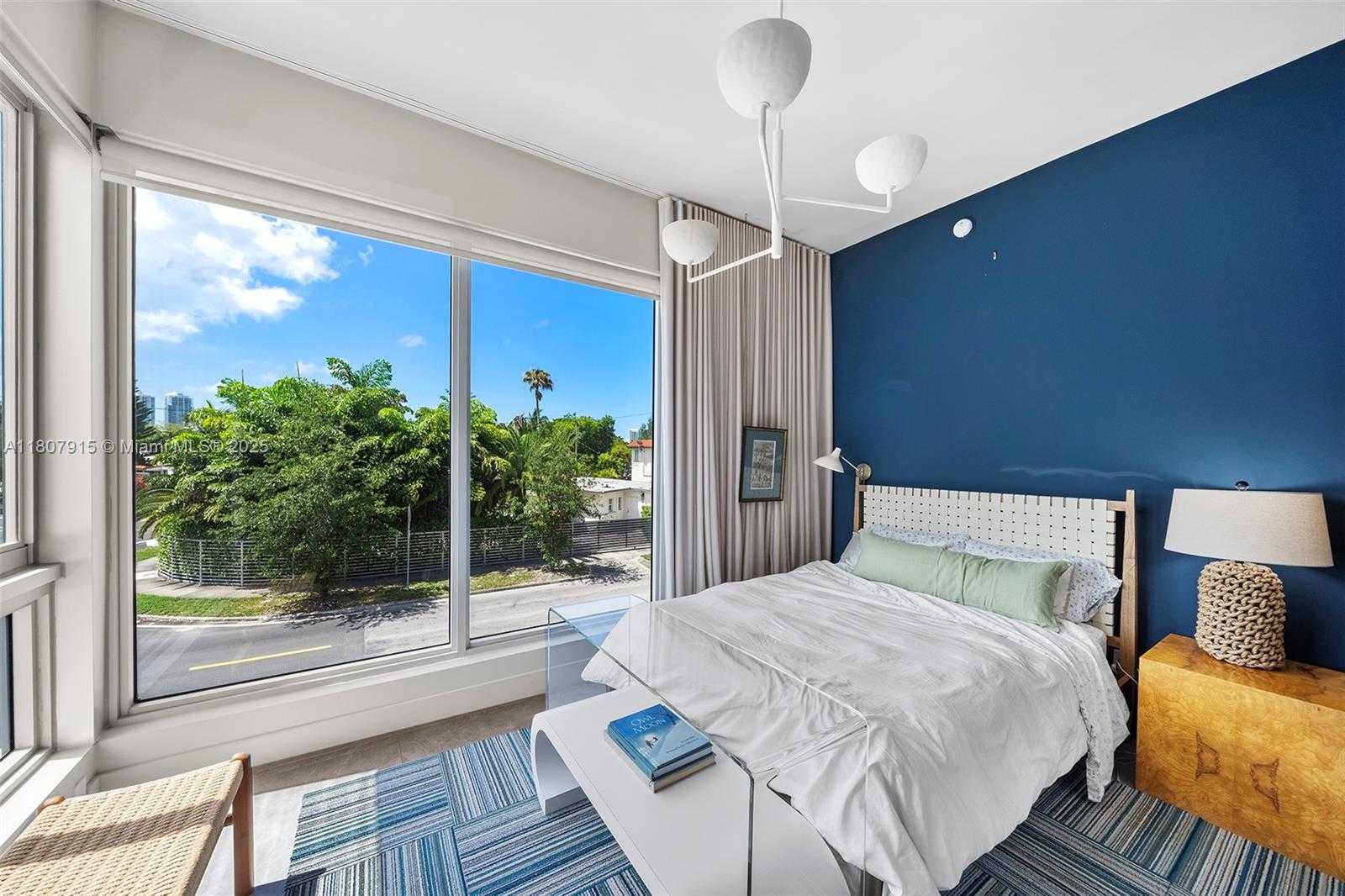 Small Image of 529 SOUTH WEST 11TH ST #201, Miami Number 17