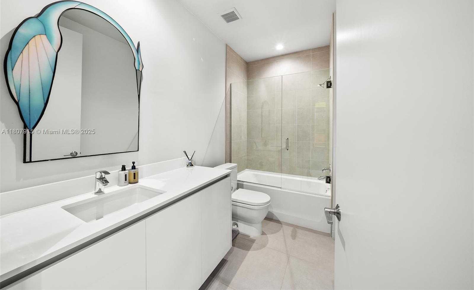 Small Image of 529 SOUTH WEST 11TH ST #201, Miami Number 19