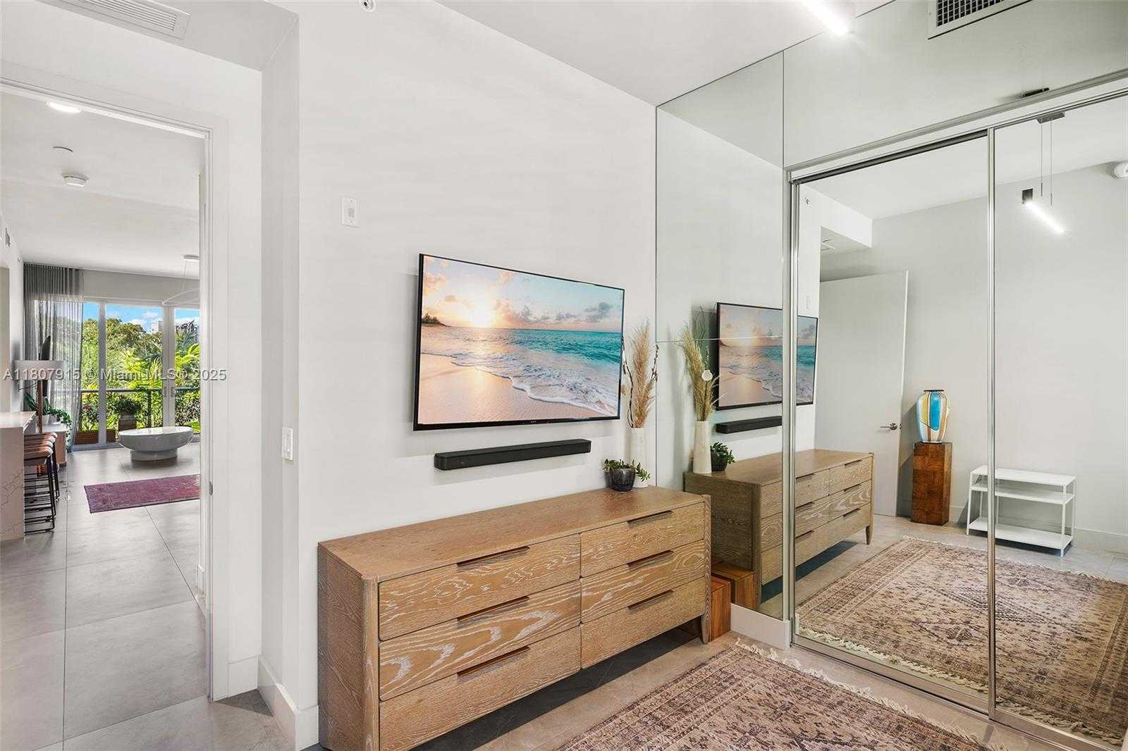 Small Image of 529 SOUTH WEST 11TH ST #201, Miami Number 21