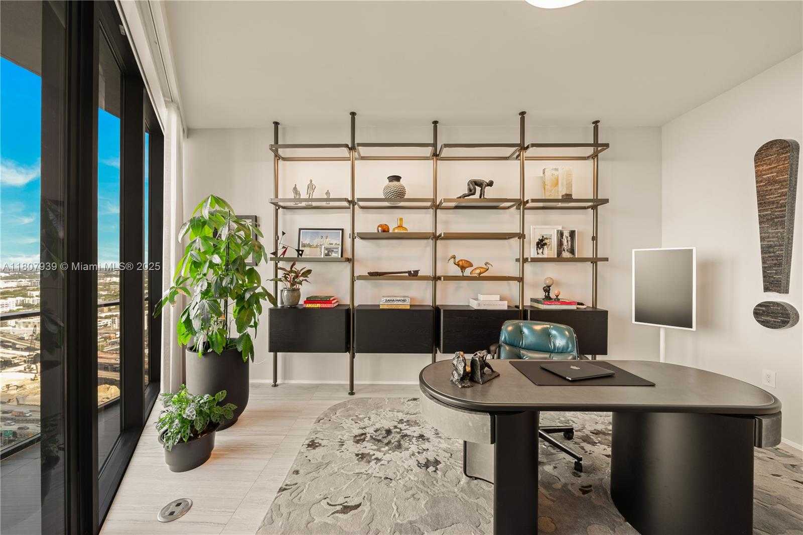 Small Image of 1000 BISCAYNE BLVD #3201, Miami Number 14