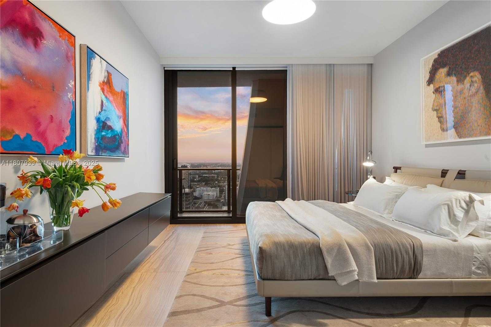 Small Image of 1000 BISCAYNE BLVD #3201, Miami Number 18