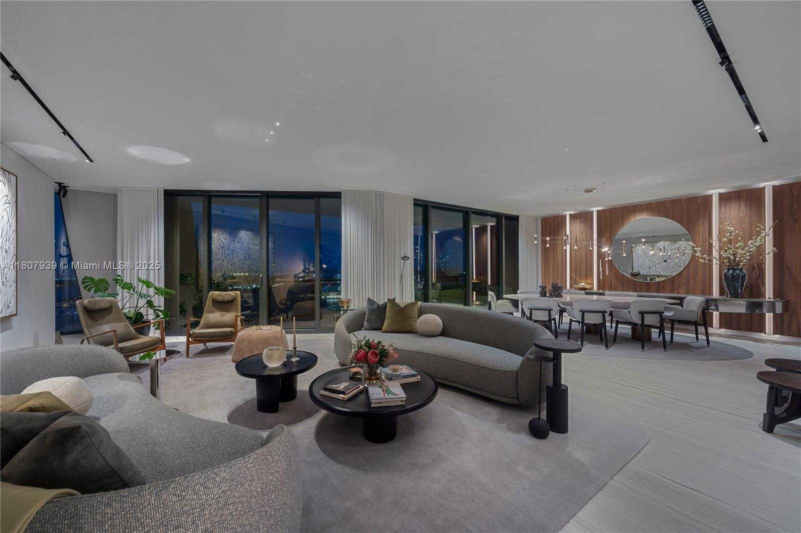 Small Image of 1000 BISCAYNE BLVD #3201, Miami Number 30