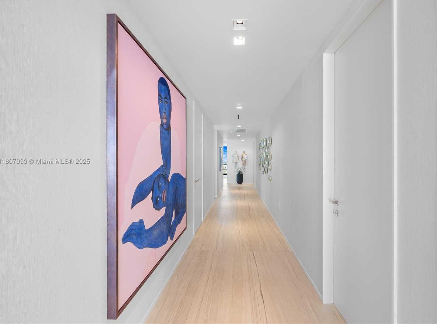 Small Image of 1000 BISCAYNE BLVD #3201, Miami Number 34