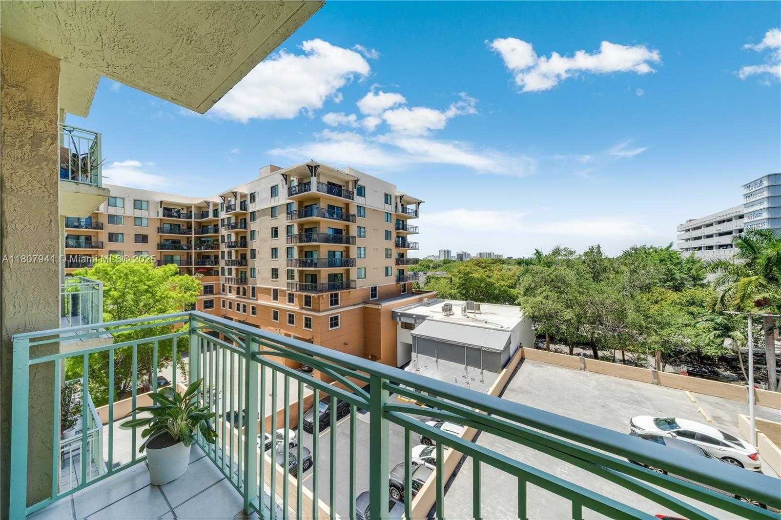 Small Image of 3500 CORAL WAY #604, Miami Number 12