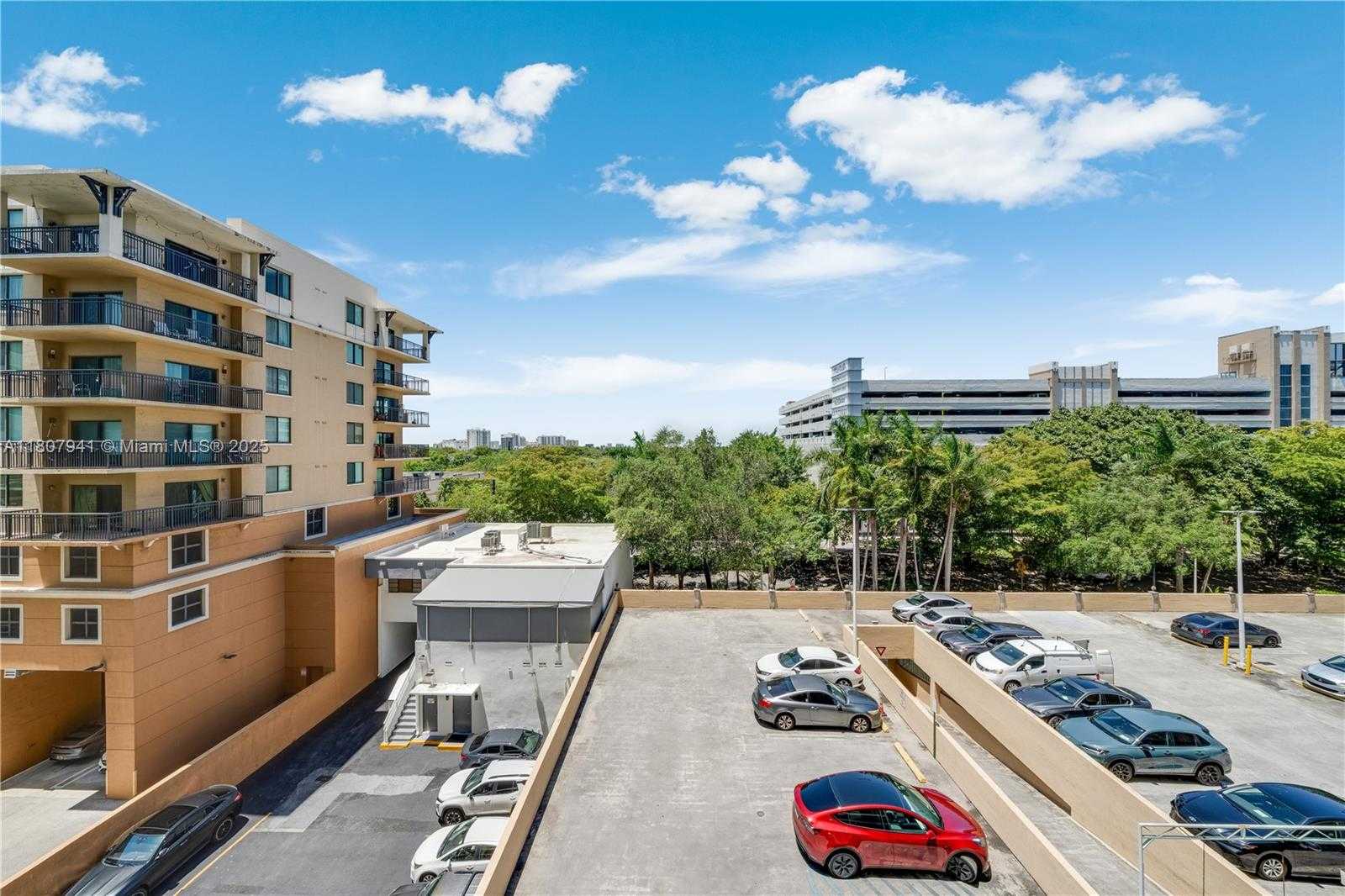 Small Image of 3500 CORAL WAY #604, Miami Number 13