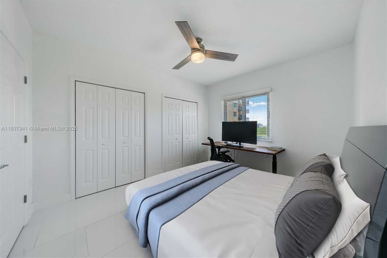 Small Image of 3500 CORAL WAY #604, Miami Number 18