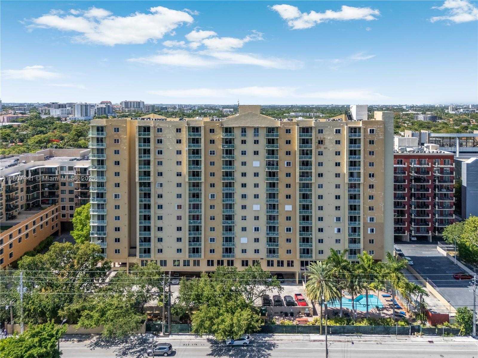 Small Image of 3500 CORAL WAY #604, Miami Number 23