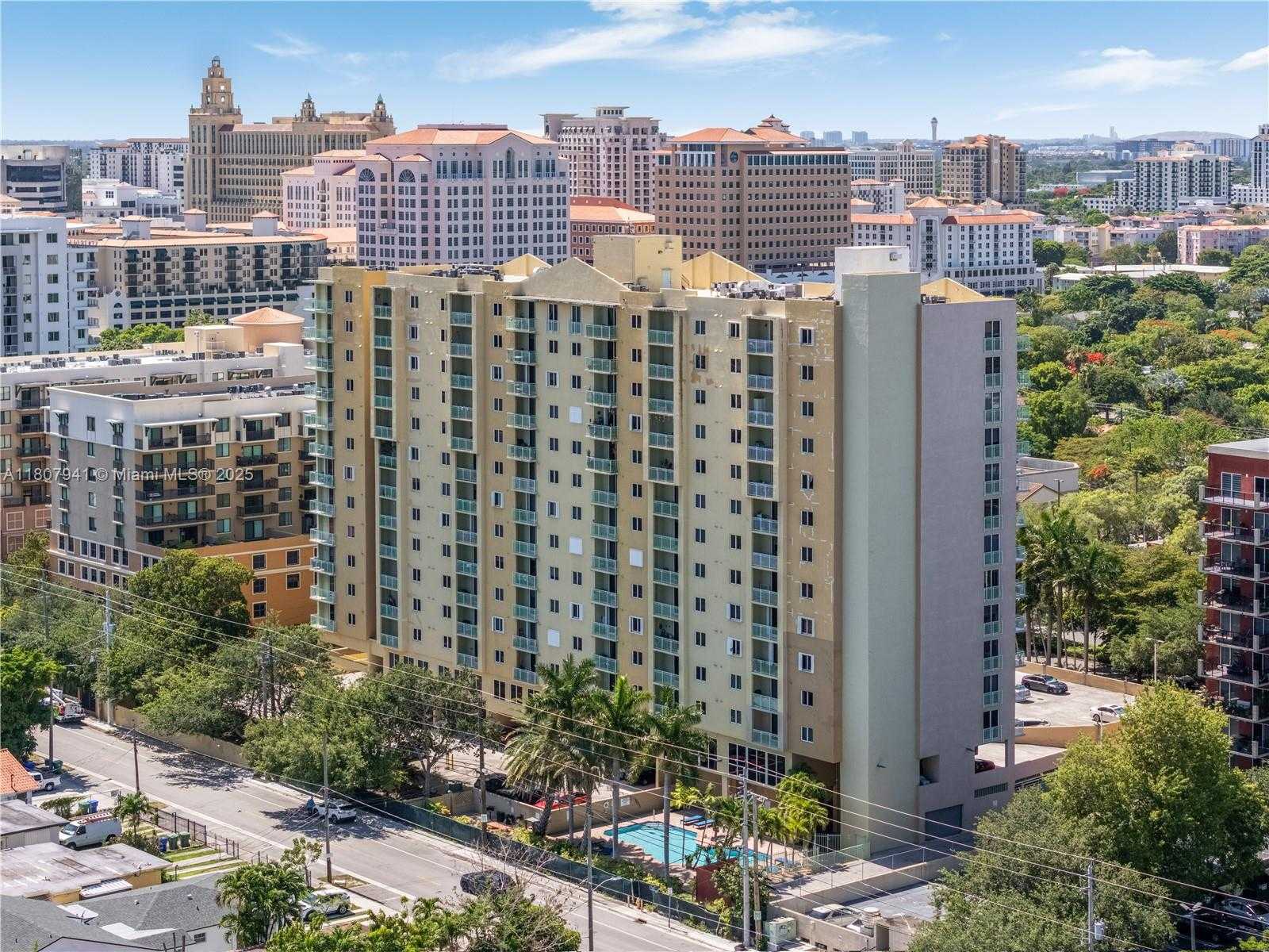 Small Image of 3500 CORAL WAY #604, Miami Number 24