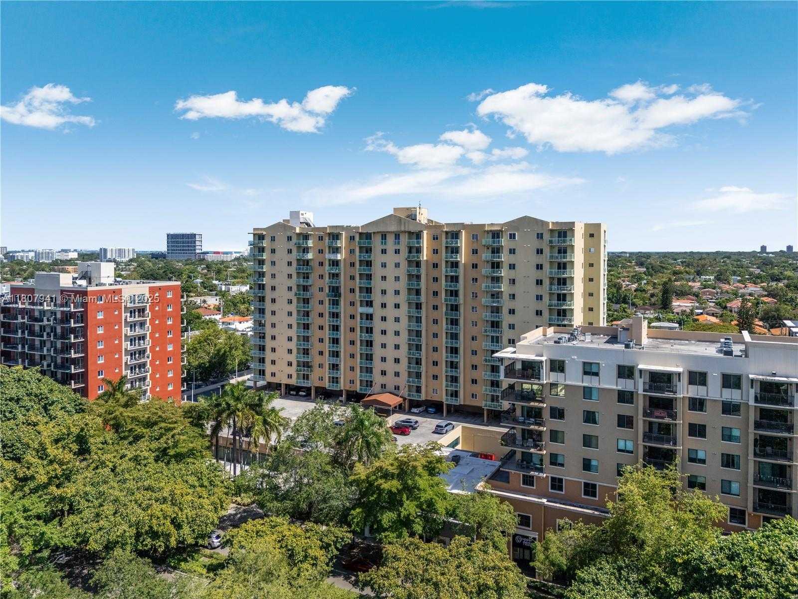 Small Image of 3500 CORAL WAY #604, Miami Number 27