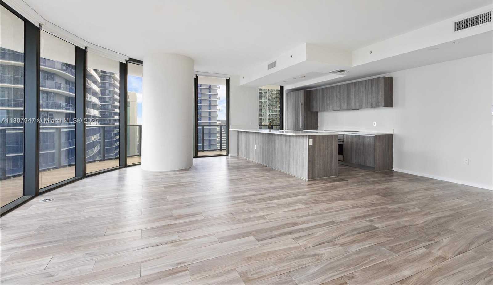 Small Image of 801 MIAMI AVE #2201, Miami Number 16