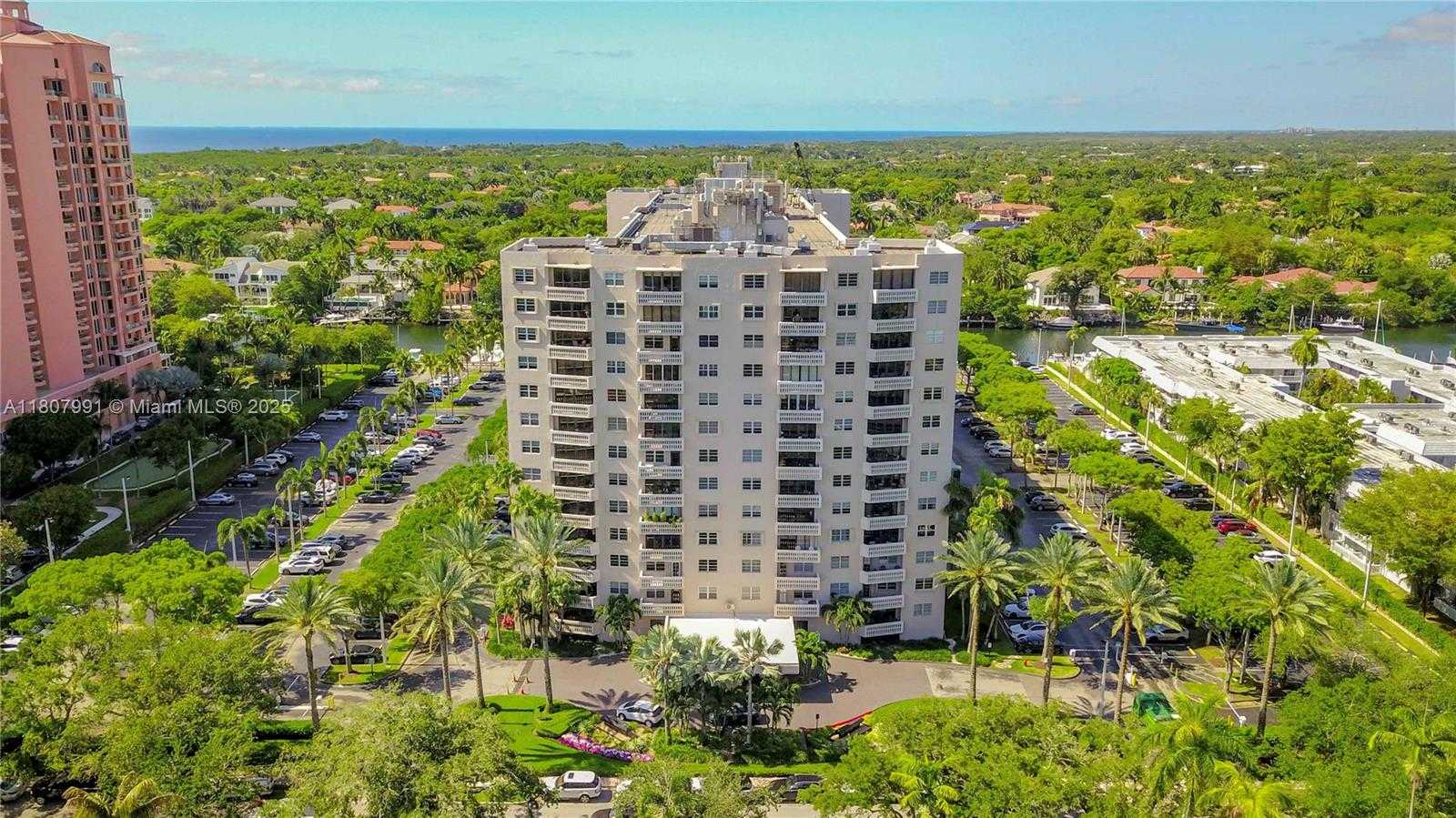 Small Image of 90 EDGEWATER DR #106, Coral Gables Number 25