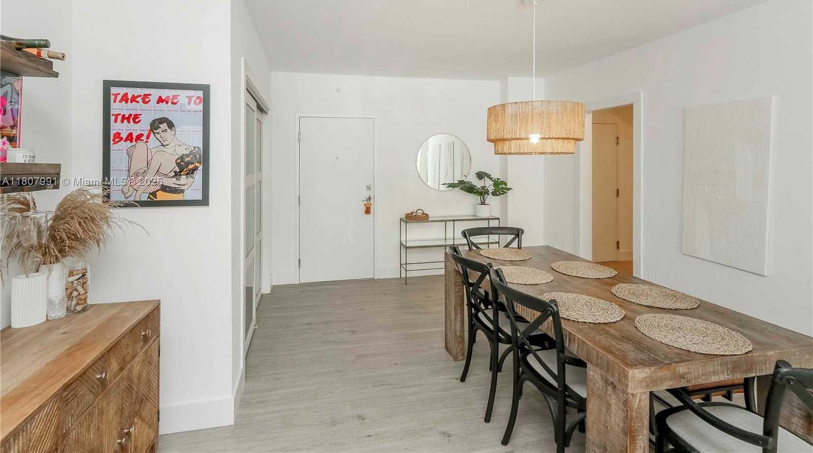 Small Image of 90 EDGEWATER DR #106, Coral Gables Number 4