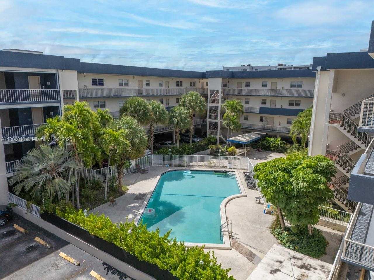 Small Image of 16750 NORTH EAST 10TH AVE #225, North Miami Beach Number 13