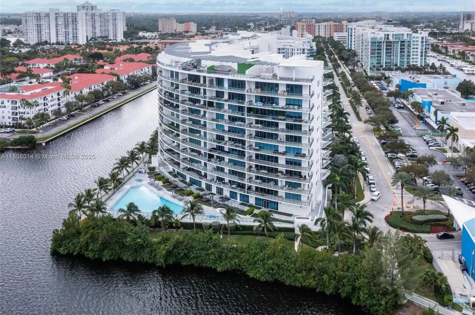 Small Image of 3250 NORTH EAST 188TH ST #906, Aventura Number 10