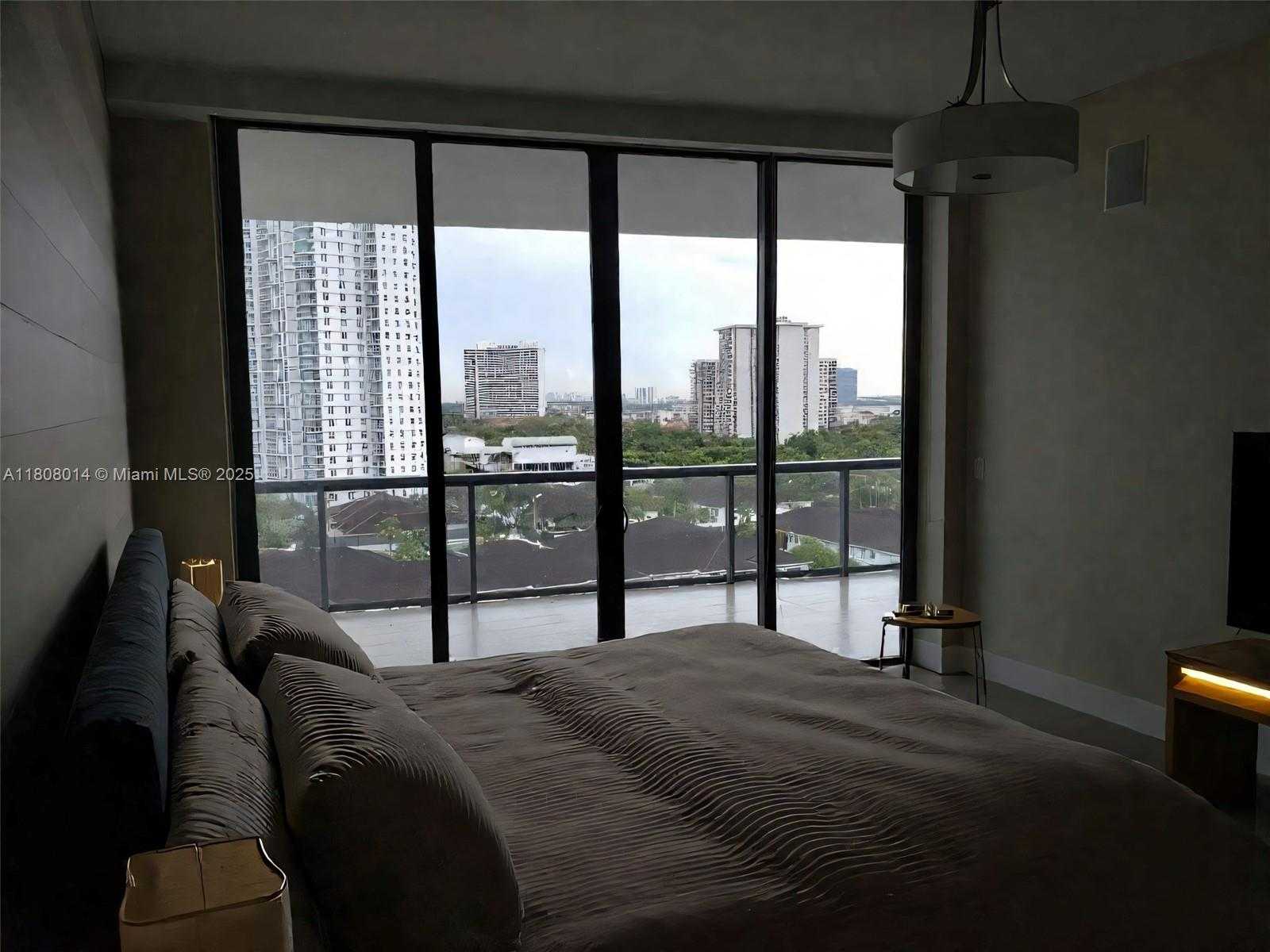 Small Image of 3250 NORTH EAST 188TH ST #906, Aventura Number 5
