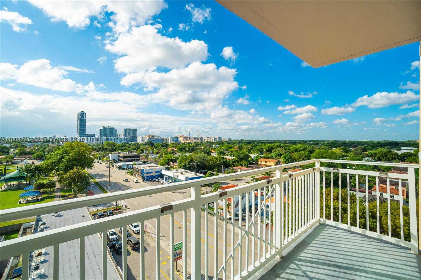 Small Image of 2665 SOUTH WEST 37TH AVE #906, Miami Number 25
