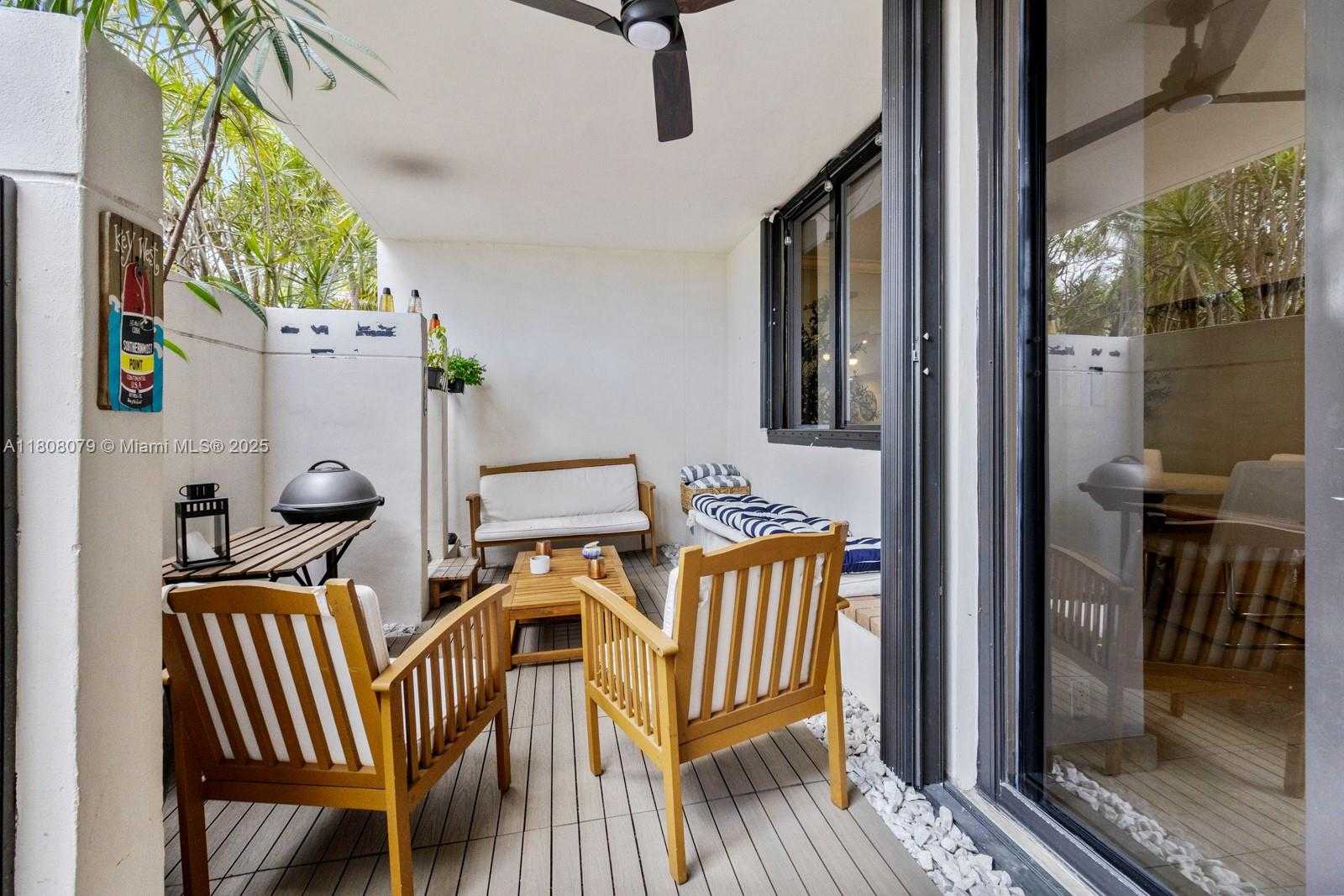 Small Image of 520 BRICKELL KEY DR #A307, Miami Number 10