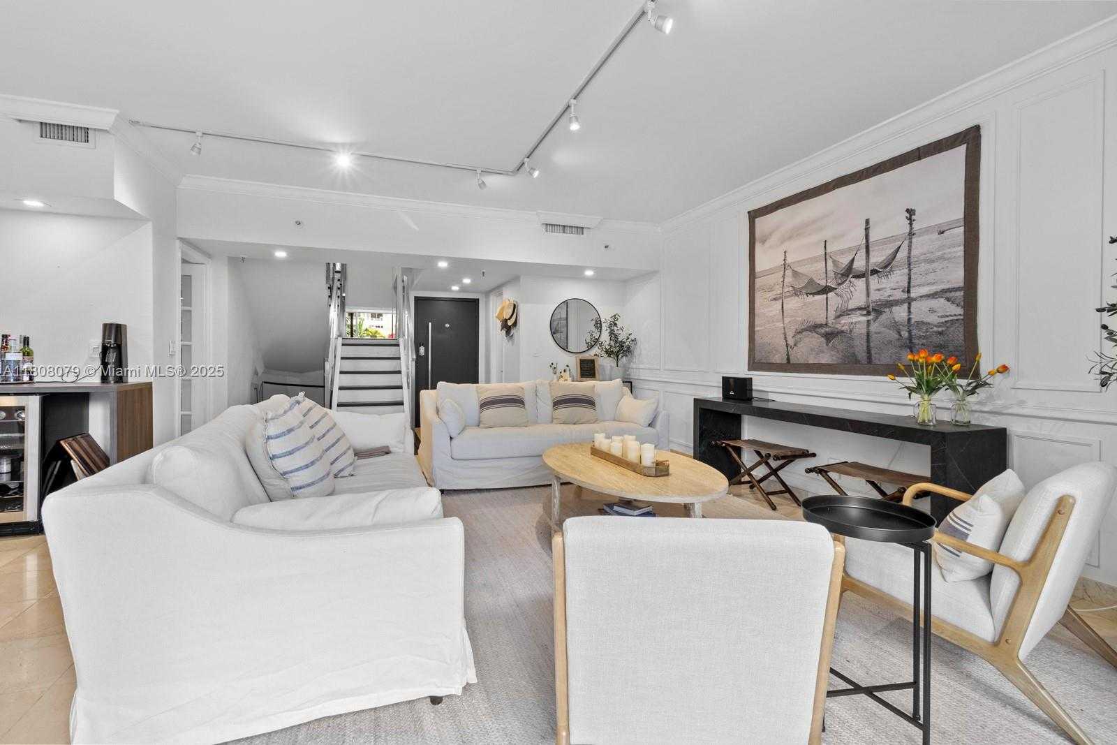 Small Image of 520 BRICKELL KEY DR #A307, Miami Number 9