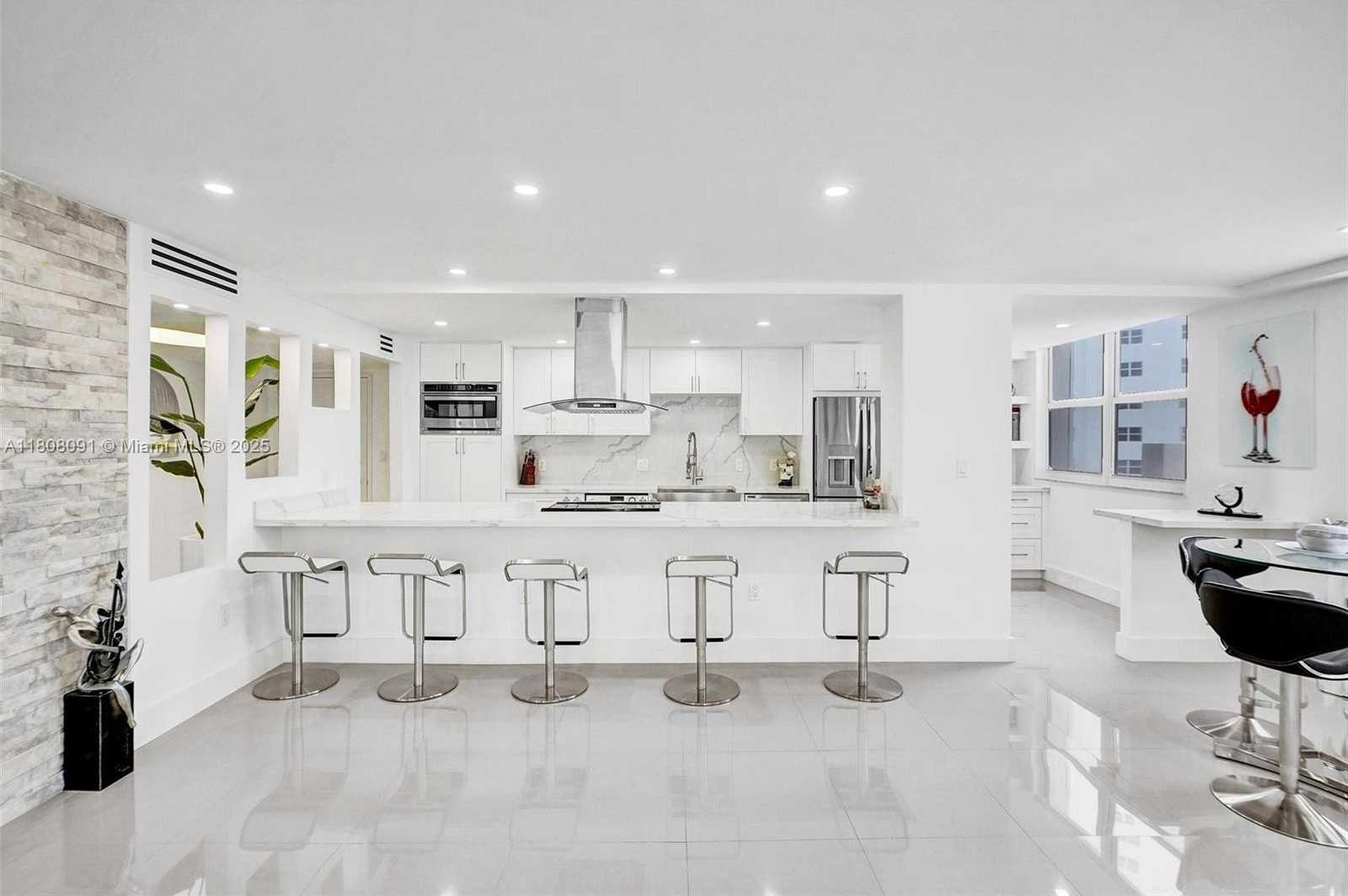Small Image of 2751 SOUTH OCEAN DR #301S, Hollywood Number 10