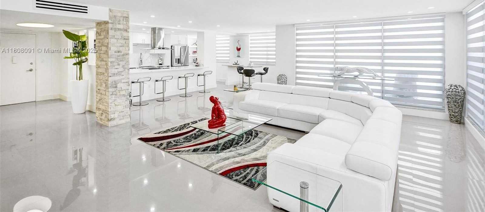 Small Image of 2751 SOUTH OCEAN DR #301S, Hollywood Number 2