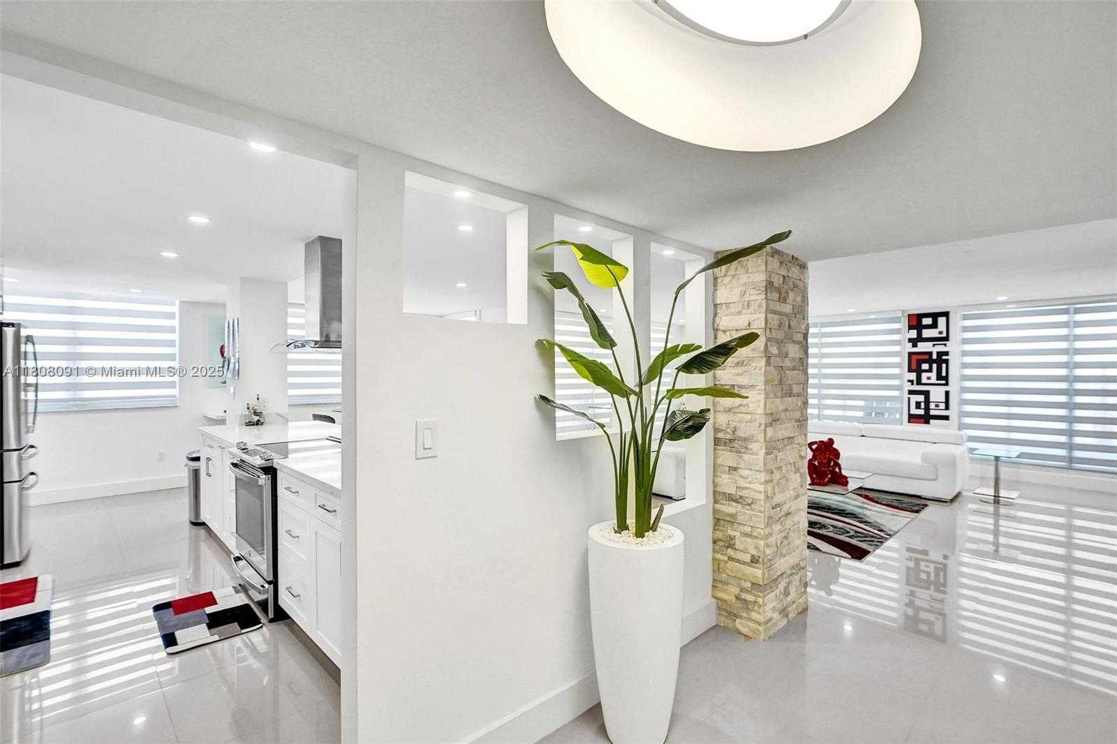 Small Image of 2751 SOUTH OCEAN DR #301S, Hollywood Number 34