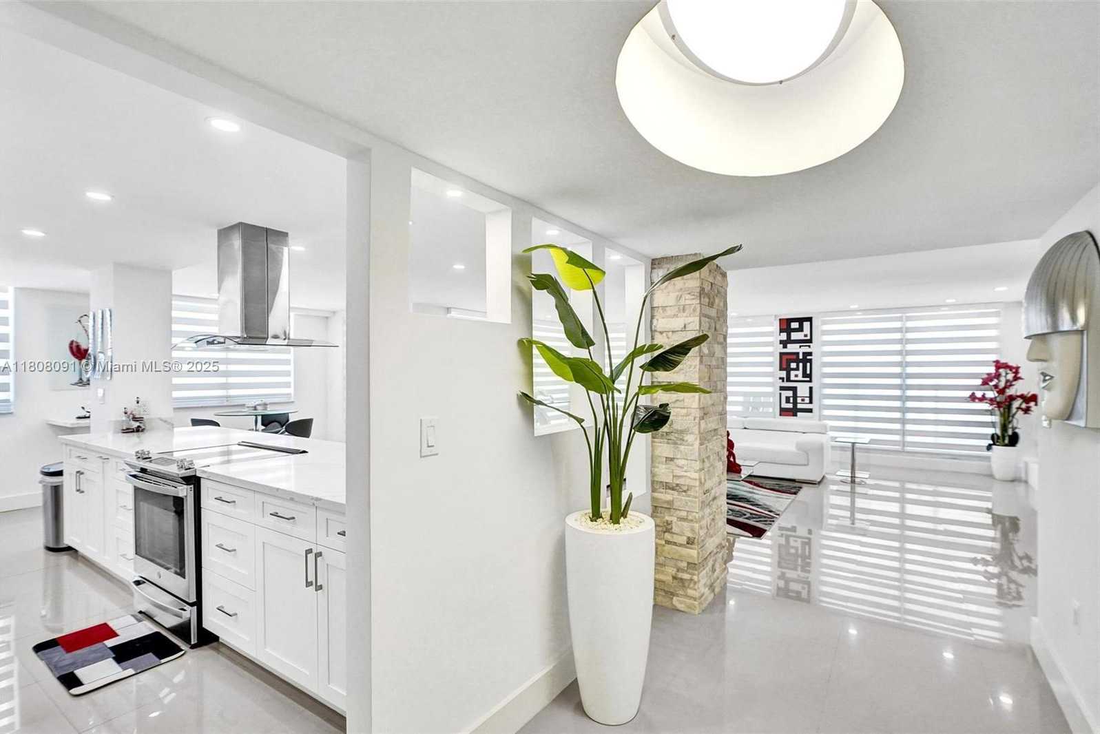 Small Image of 2751 SOUTH OCEAN DR #301S, Hollywood Number 35