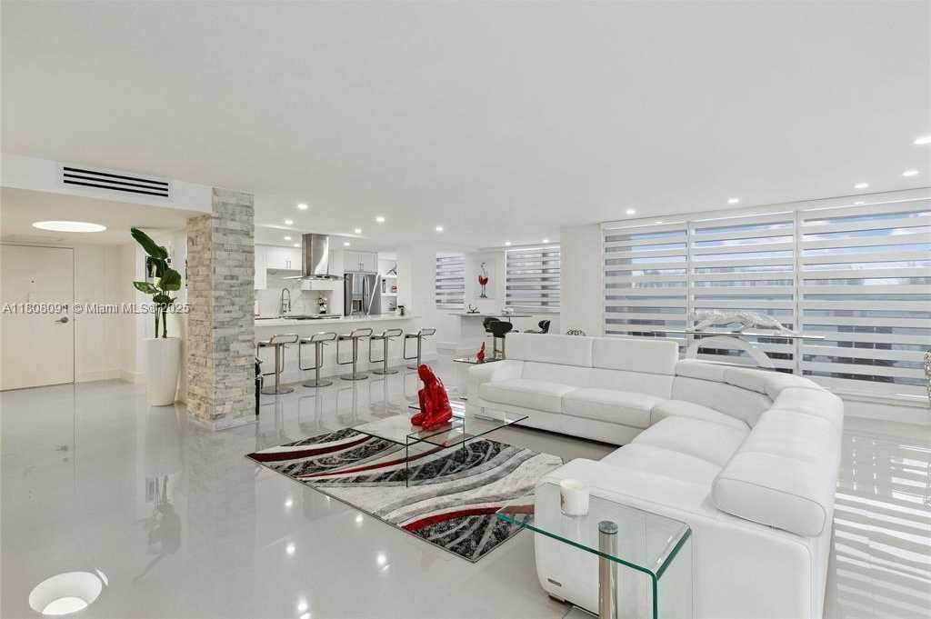 Small Image of 2751 SOUTH OCEAN DR #301S, Hollywood Number 79