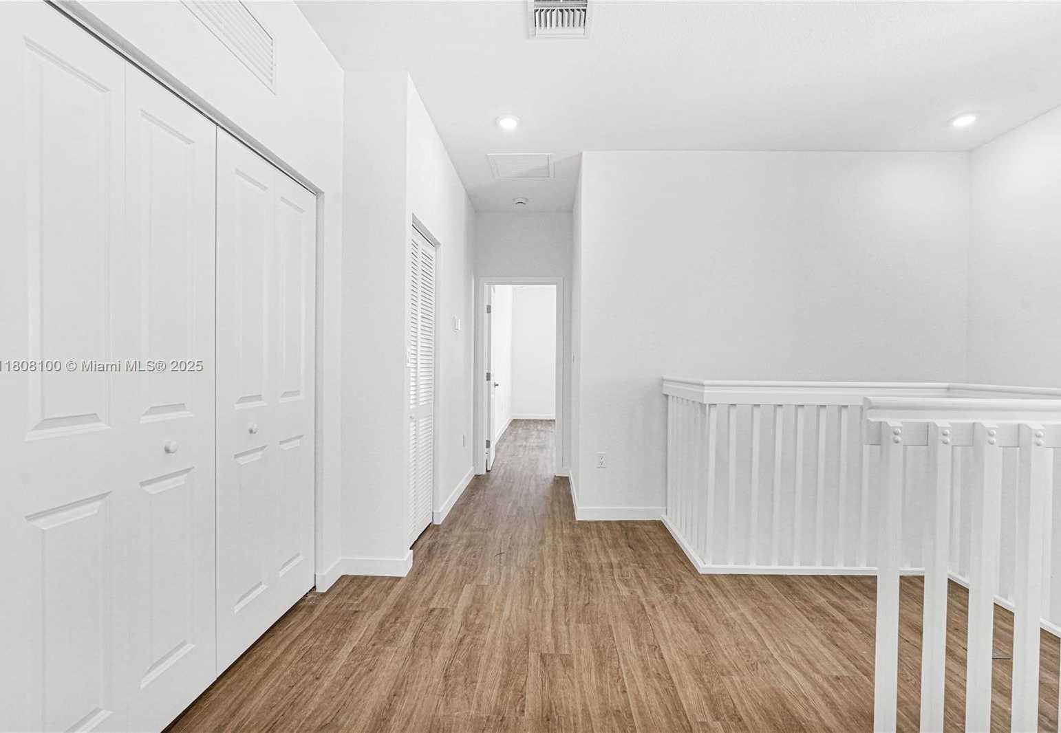Small Image of 22519 SOUTH WEST 125 AVE #B, Miami Number 11