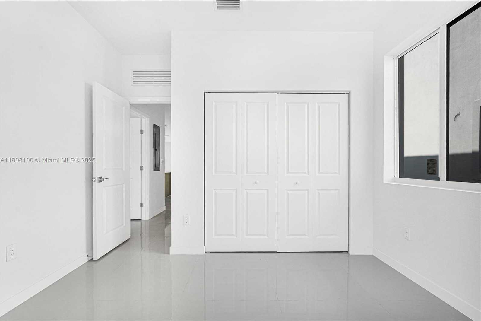 Small Image of 22519 SOUTH WEST 125 AVE #B, Miami Number 51