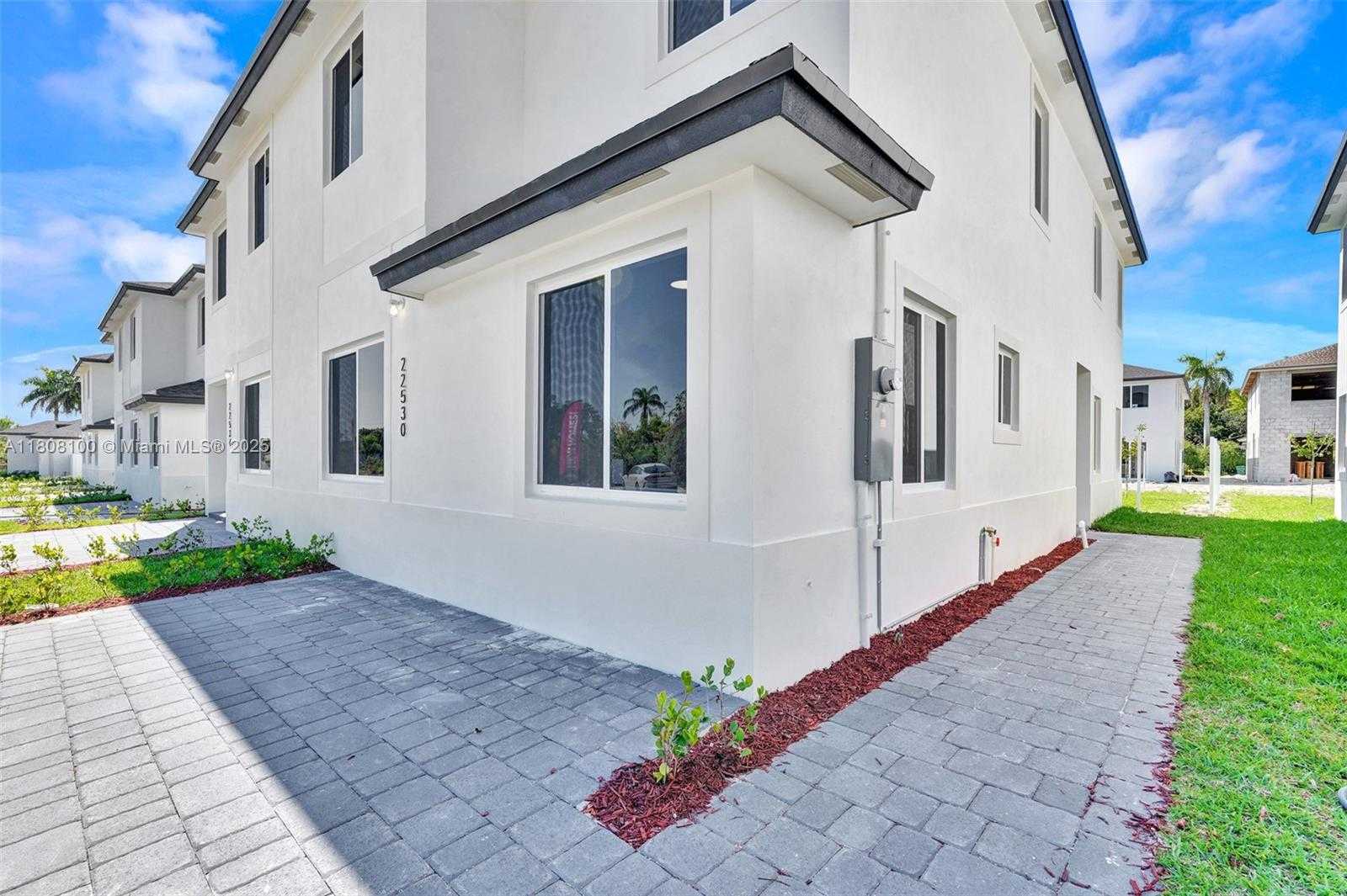 Small Image of 22519 SOUTH WEST 125 AVE #B, Miami Number 55