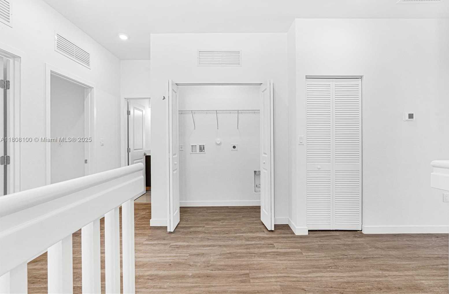 Small Image of 22519 SOUTH WEST 125 AVE #B, Miami Number 9