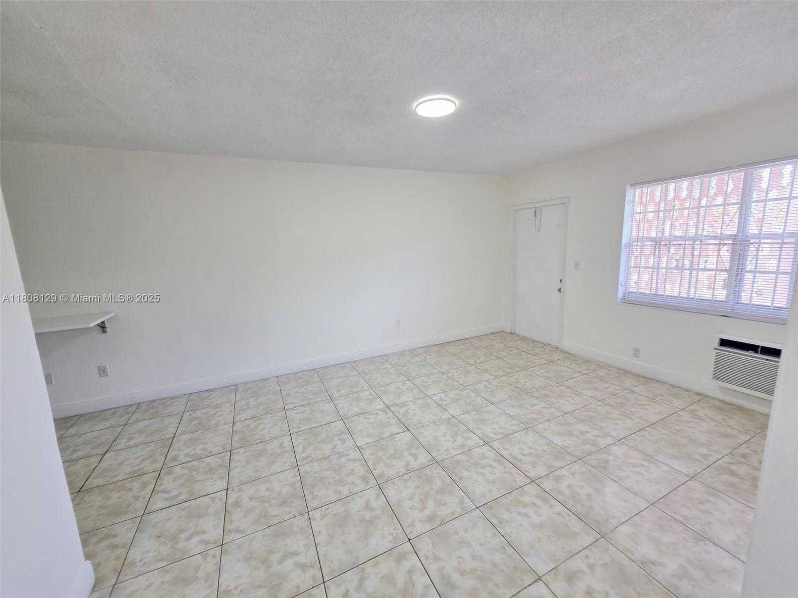 Small Image of 3621 SOUTH WEST 10TH ST #4B, Miami Number 18