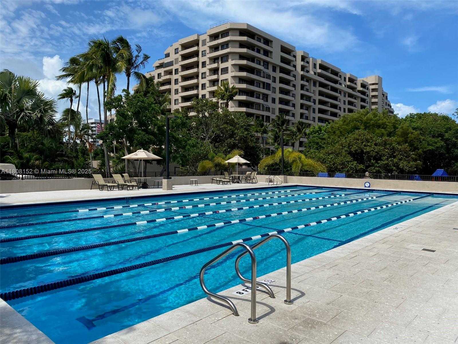 Small Image of 251 CRANDON BLVD #904, Key Biscayne Number 11