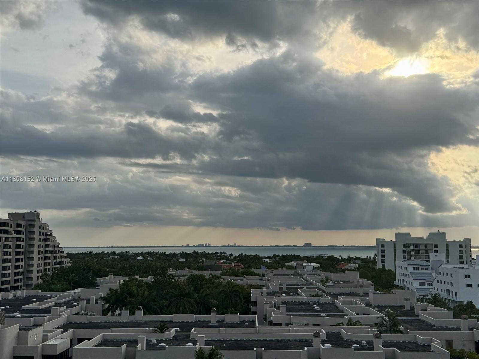 Small Image of 251 CRANDON BLVD #904, Key Biscayne Number 2