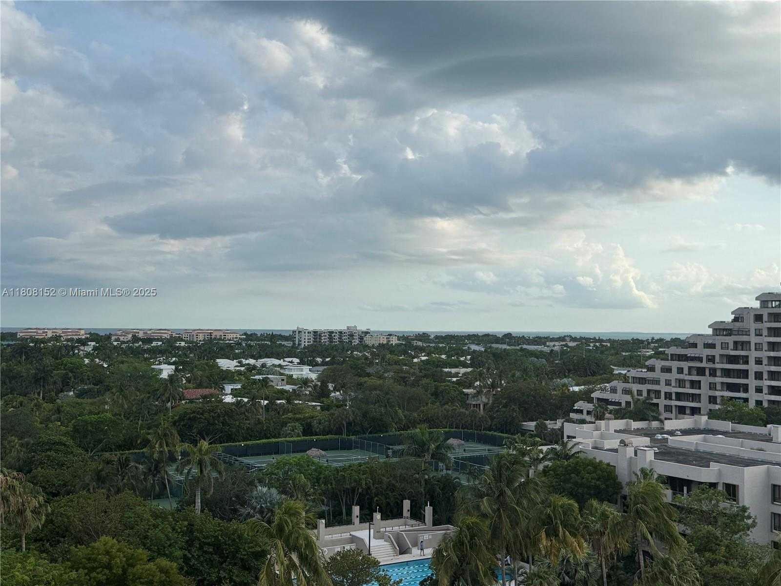 Small Image of 251 CRANDON BLVD #904, Key Biscayne Number 6