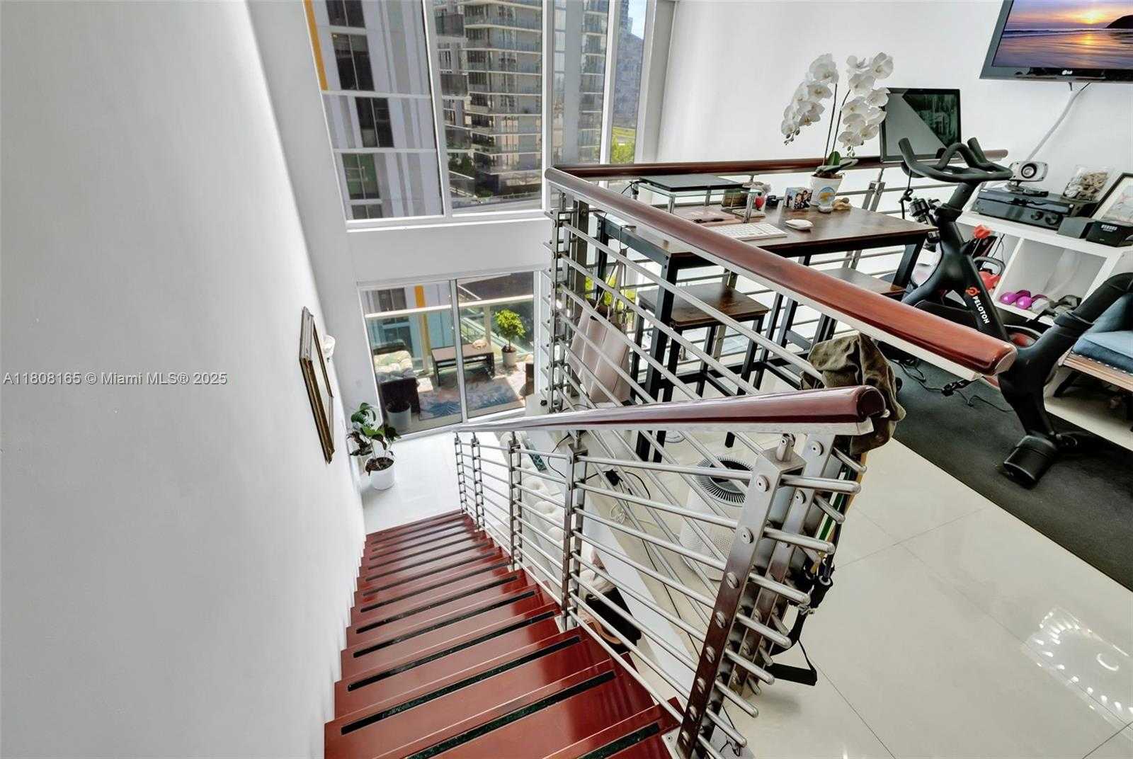 Small Image of 41 SOUTH EAST 5TH ST #1012, Miami Number 11