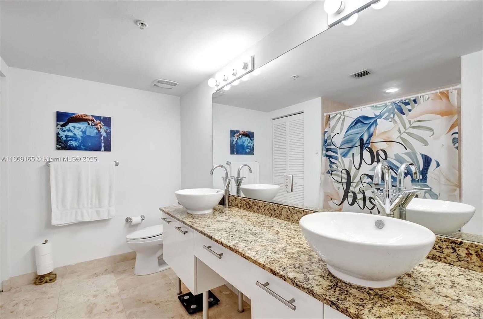 Small Image of 41 SOUTH EAST 5TH ST #1012, Miami Number 14