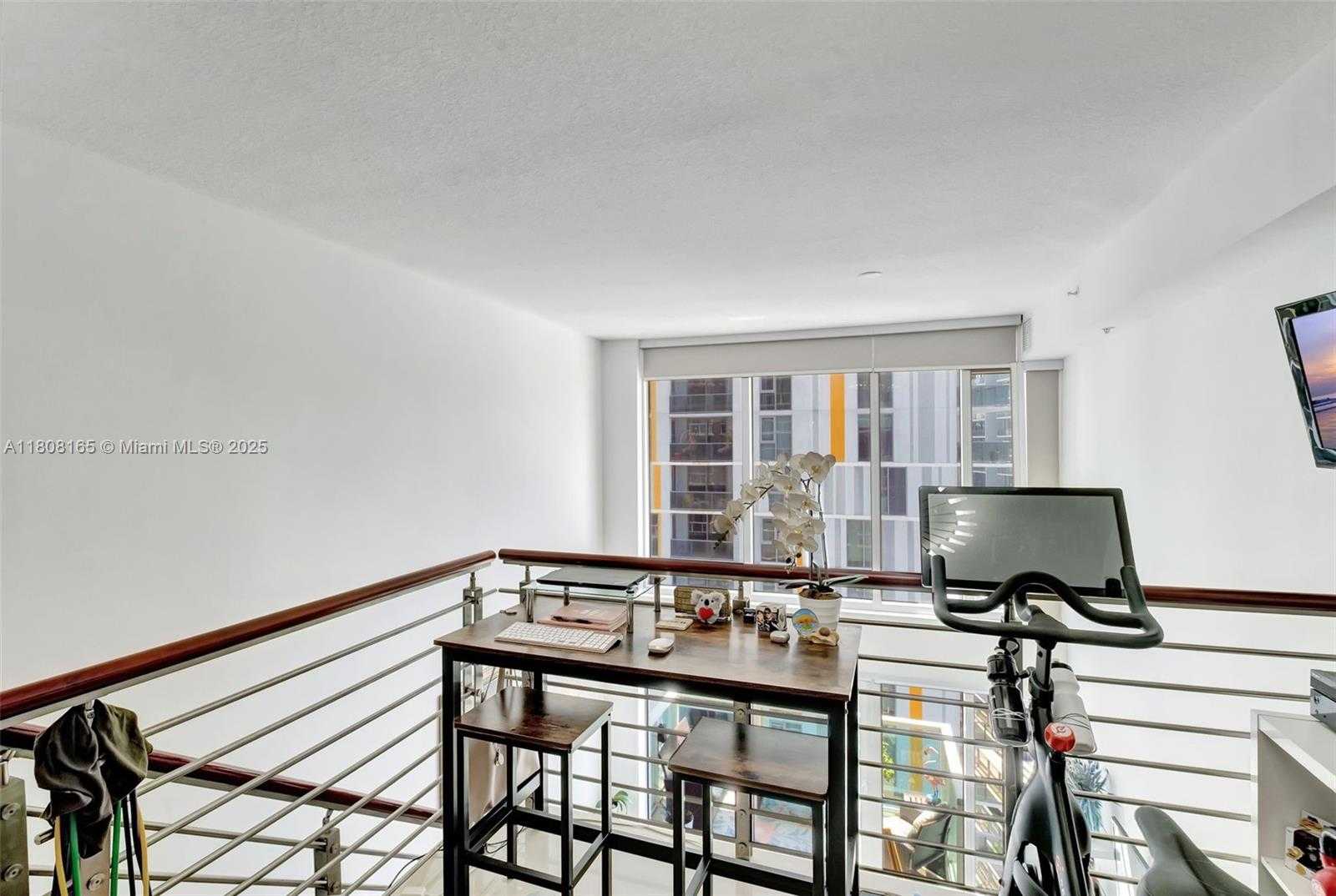Small Image of 41 SOUTH EAST 5TH ST #1012, Miami Number 28