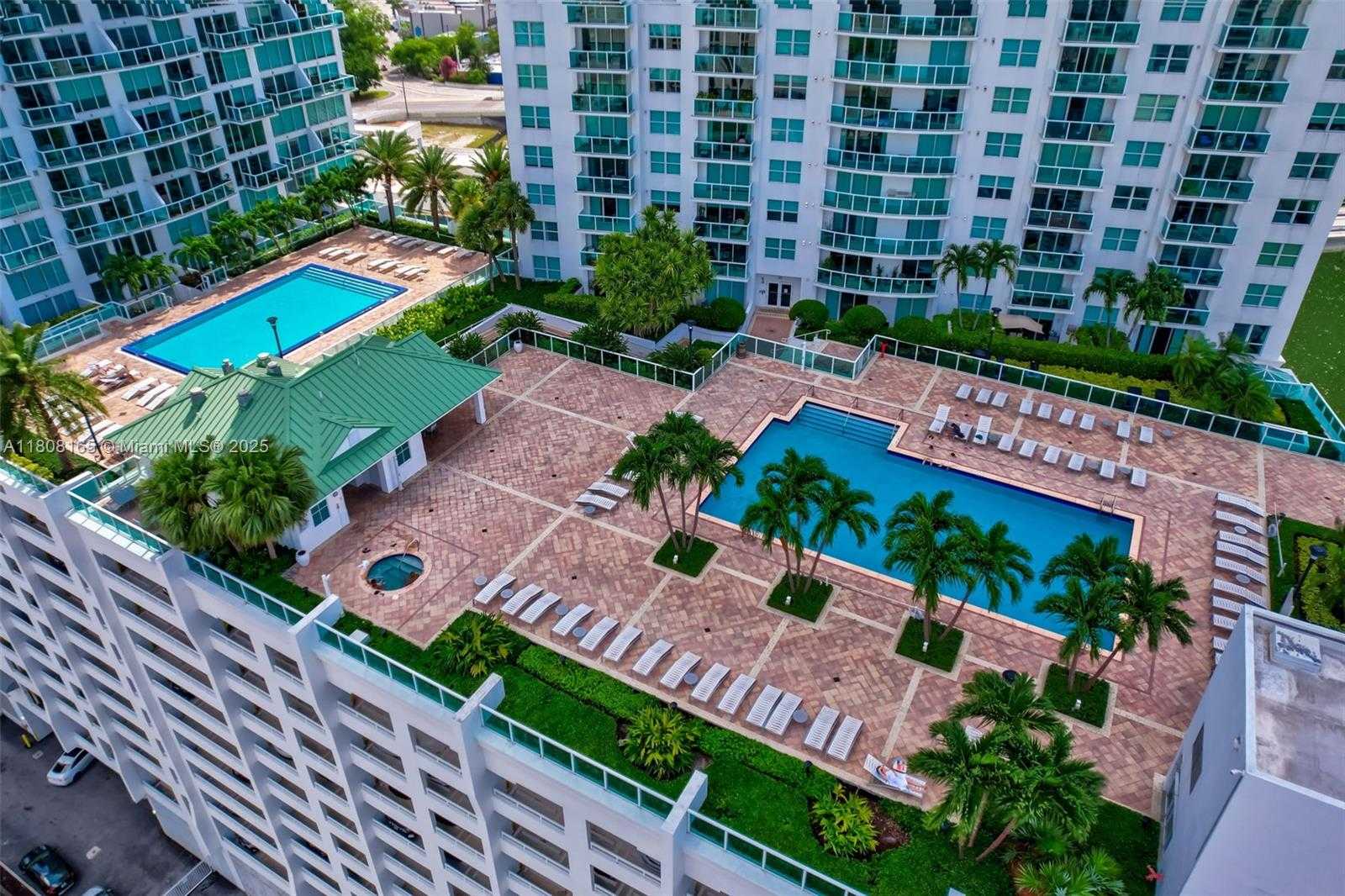 Small Image of 41 SOUTH EAST 5TH ST #1012, Miami Number 41