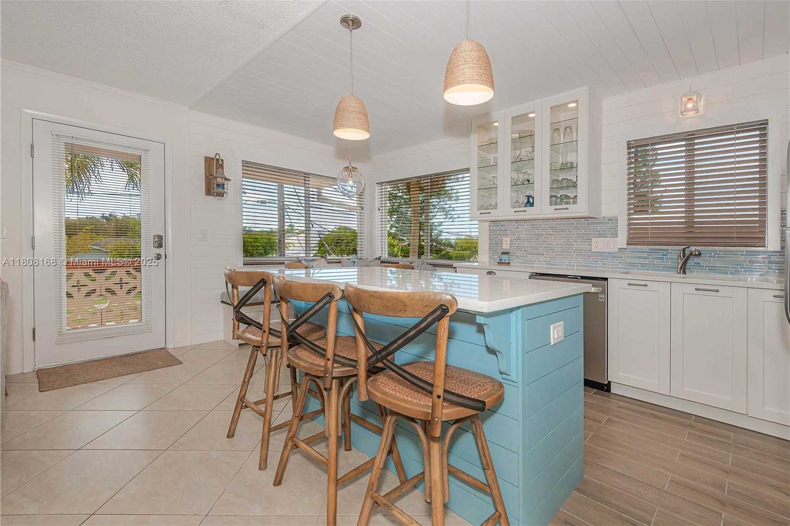 Small Image of 1050 SOUTH WEST 11TH ST #20L, Hallandale Beach Number 4