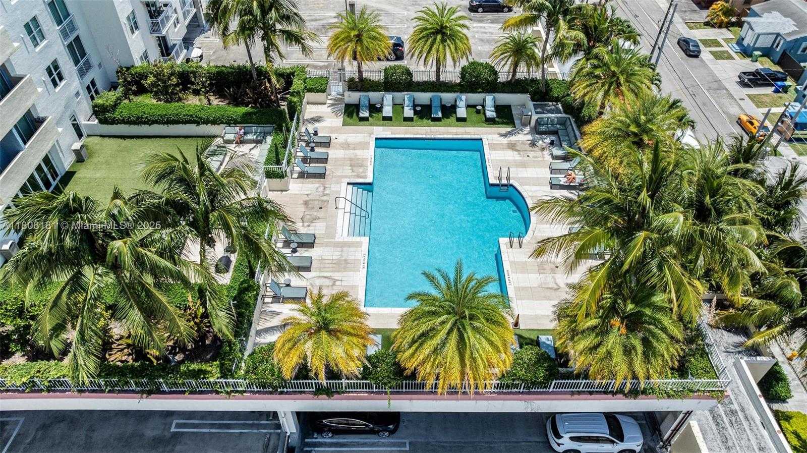 Small Image of 3000 CORAL WAY #1505, Miami Number 30