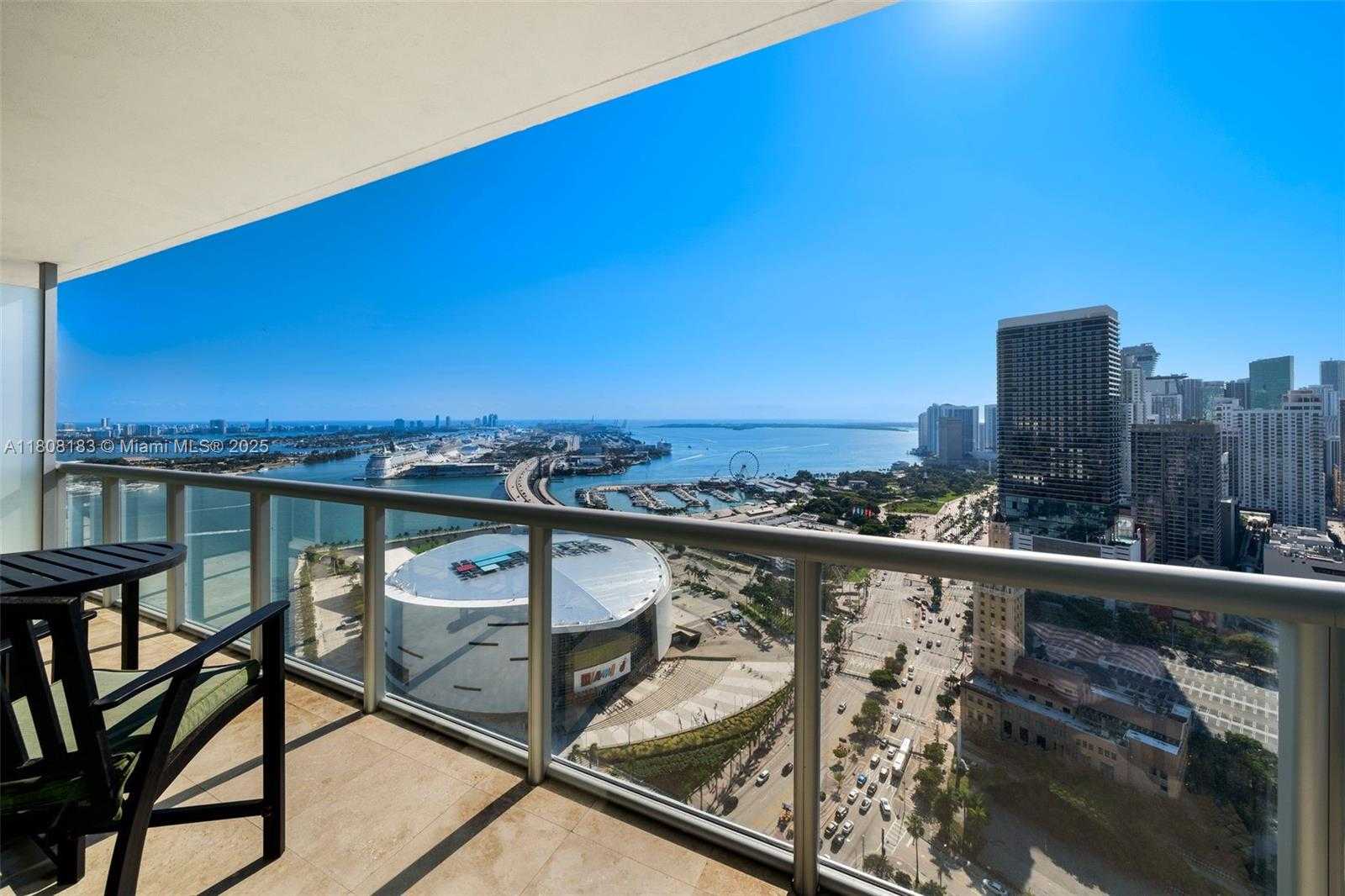 Small Image of 888 BISCAYNE BLVD #3702, Miami Number 18