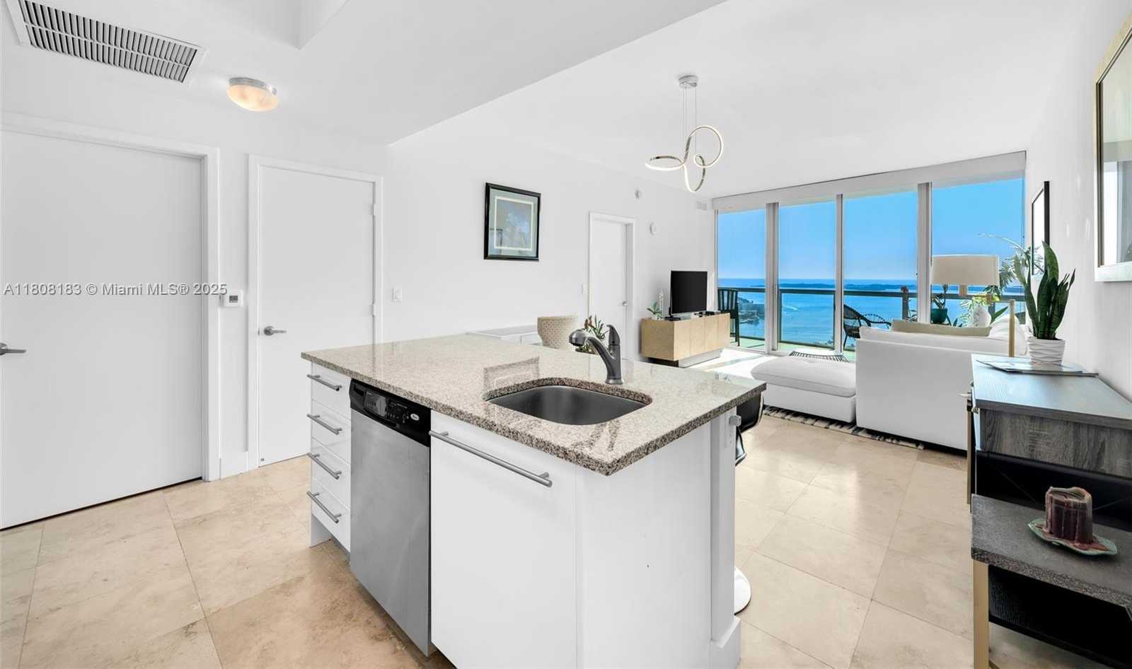 Small Image of 888 BISCAYNE BLVD #3702, Miami Number 2