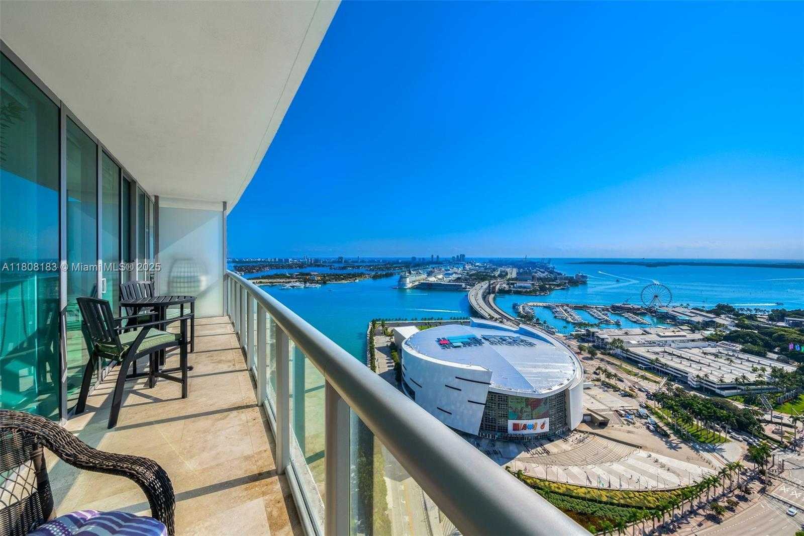 Small Image of 888 BISCAYNE BLVD #3702, Miami Number 20