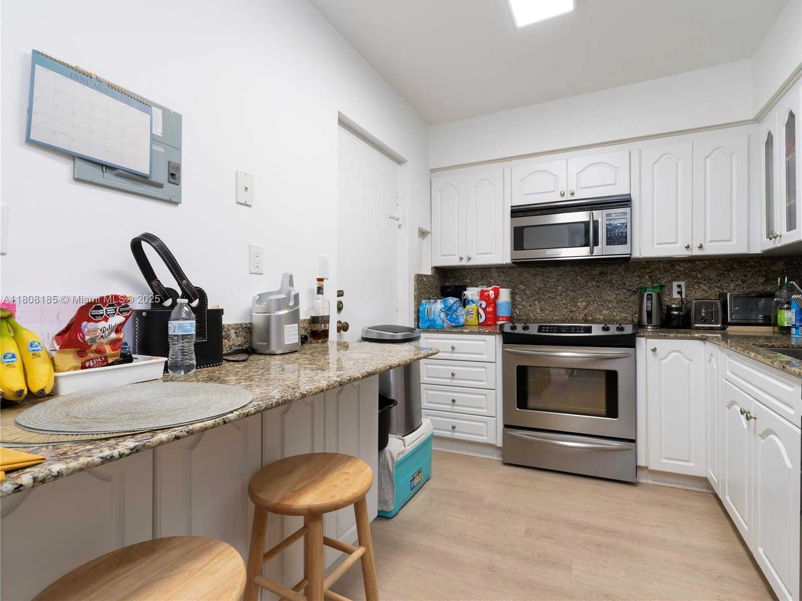 Small Image of 9225 COLLINS AVE #309, Surfside Number 12