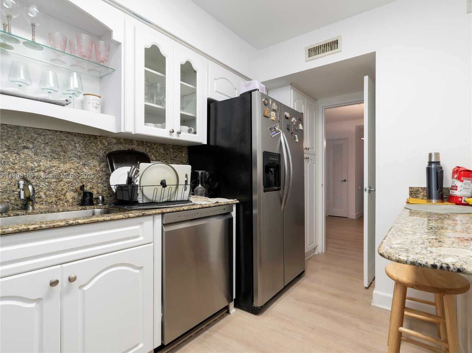 Small Image of 9225 COLLINS AVE #309, Surfside Number 14