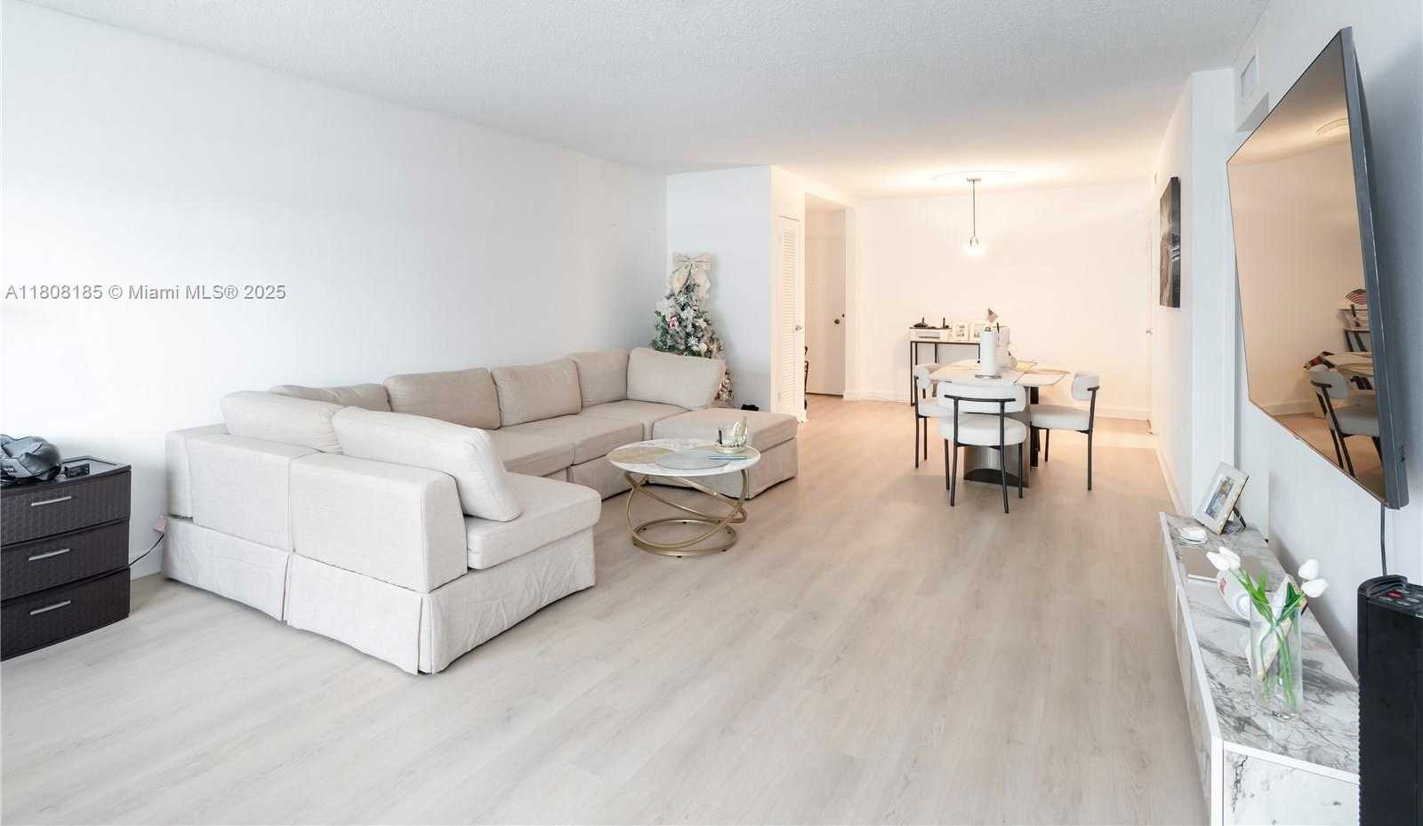 Small Image of 9225 COLLINS AVE #309, Surfside Number 7